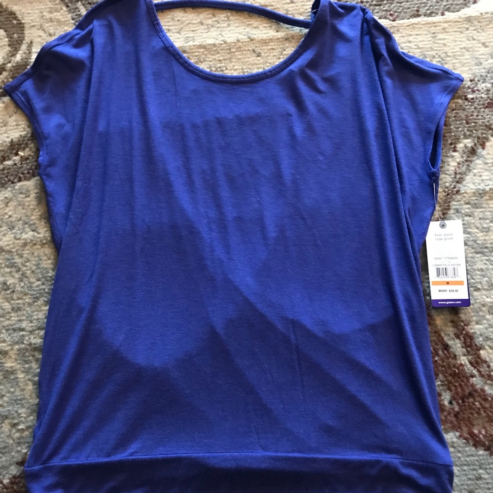 Gaiam yoga top